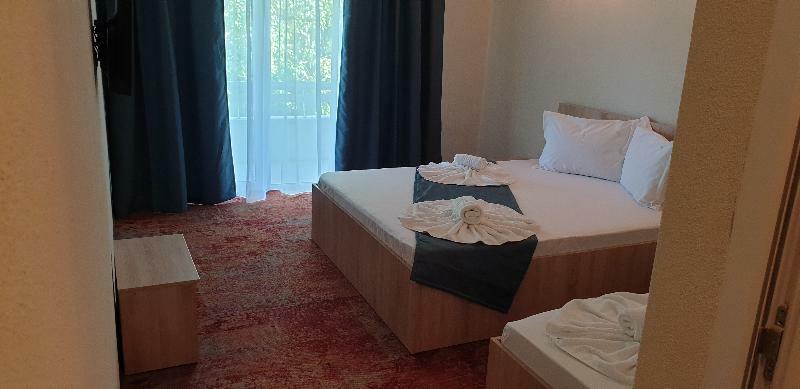 Hotel Irina Венус Экстерьер фото